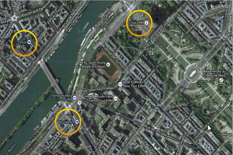 France; Paris; Eyfel Kulesi; Passy Metro Station; Bir-Hakeim Metro Station