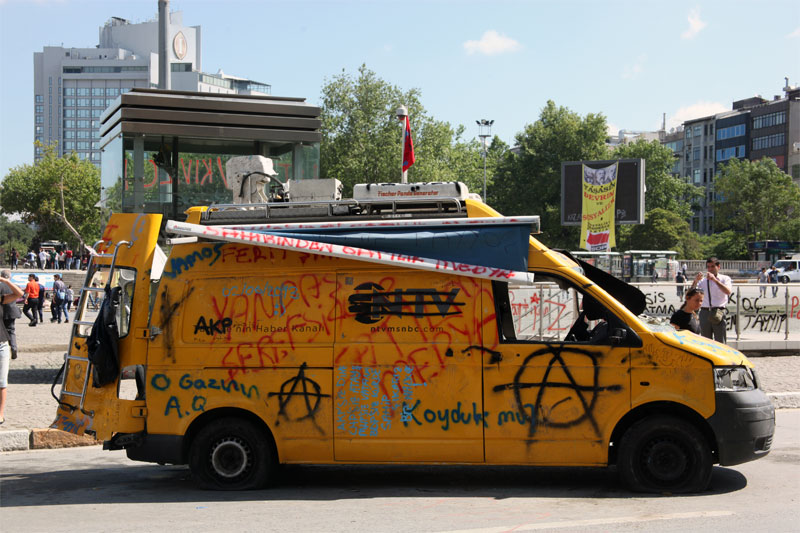 Fotoğraf: Yalçın Çakır - Taksim, Gezi Parkı 03 Haziran 2013; 2