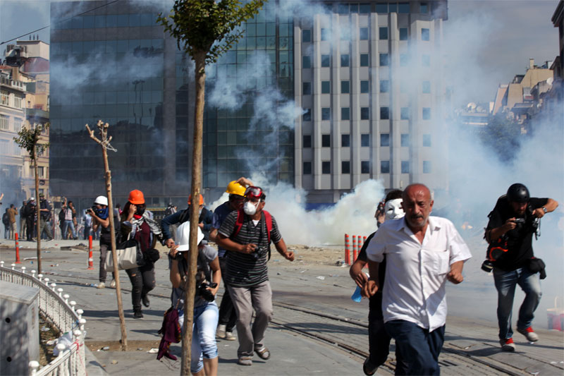 Fotoğraf: Yalçın Çakır - Taksim, Gezi Parkı 05 Haziran 2013; 2