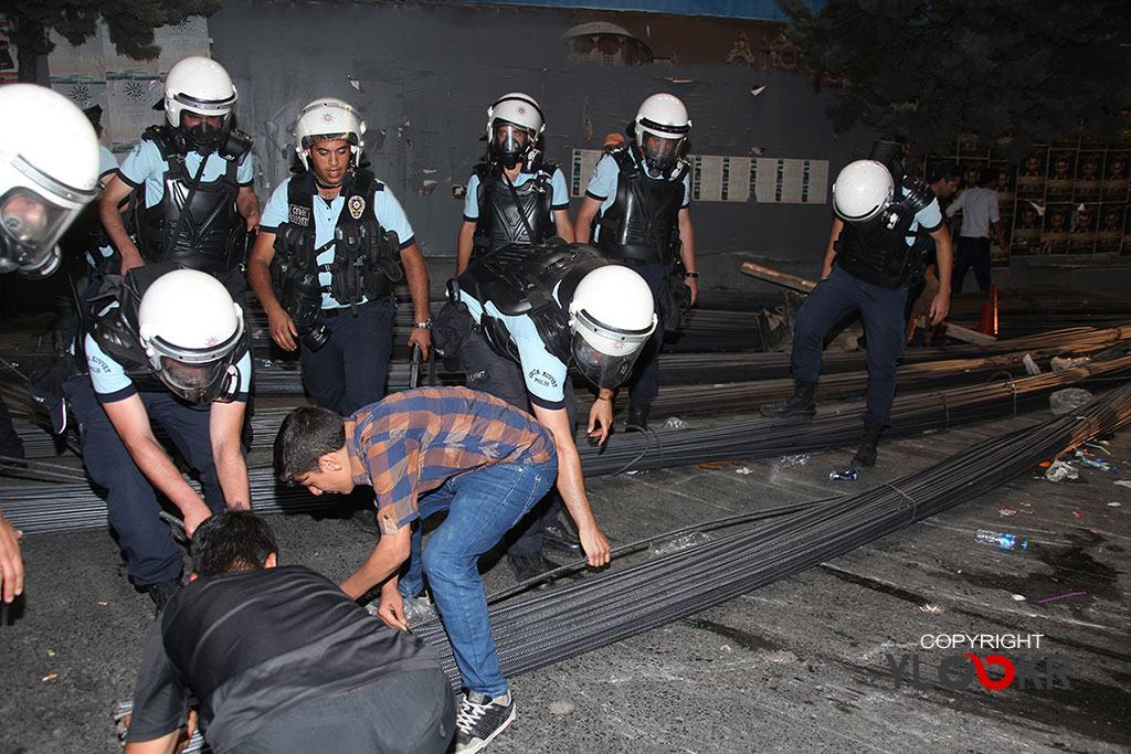 Medeni Yıldırım Anma Eylemi; HDP; BDP; Gözaltı; Polis Müdahalesi 4