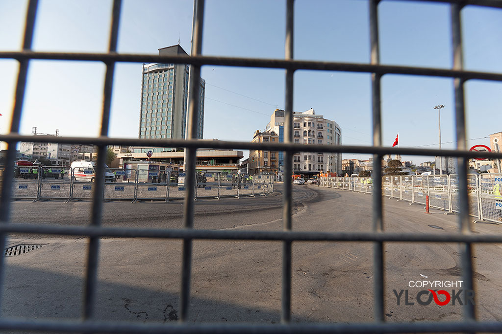 1 Mayıs 2013; Taksim meydanı; Tel Örgü