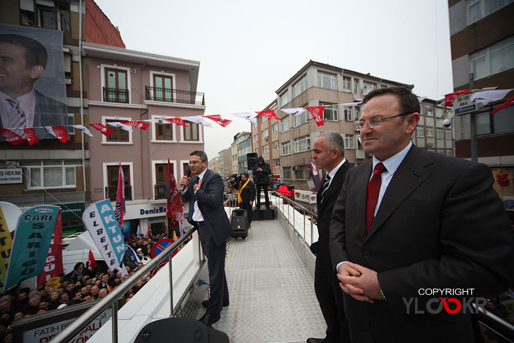 Oğuz Kaan Salıcı