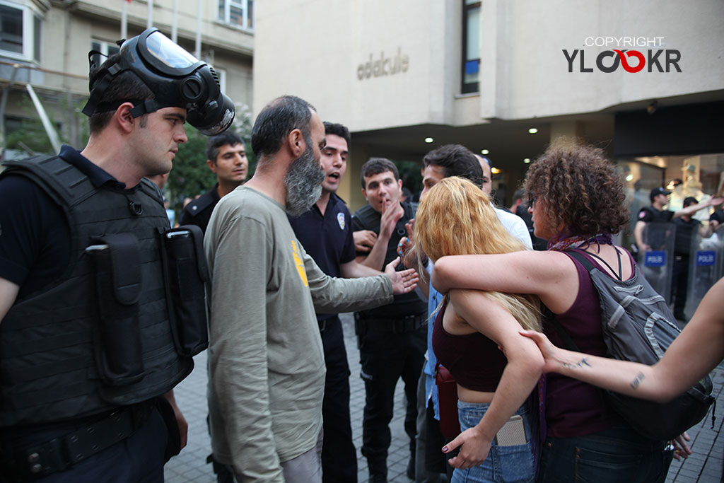 LGBTİ eylem, polis müdahalesi 5