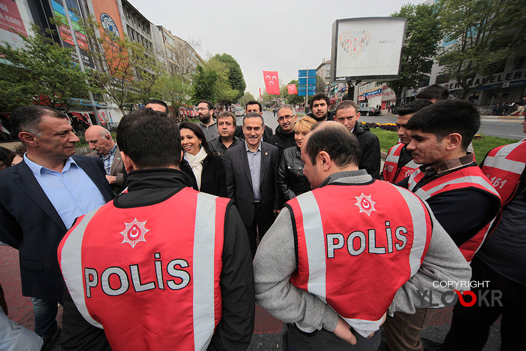 1 Mayıs 2015; İstanbul, Beşiktaş, CHP millletvekili İhsan Özkes