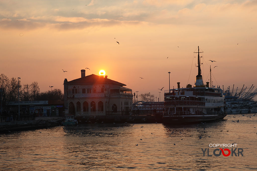 Kadıköy İskelesi