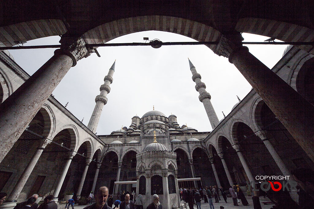 Yeni Cami, Sigma 12-24mm f/4.5-5.6 EX DG II HSM lens 1