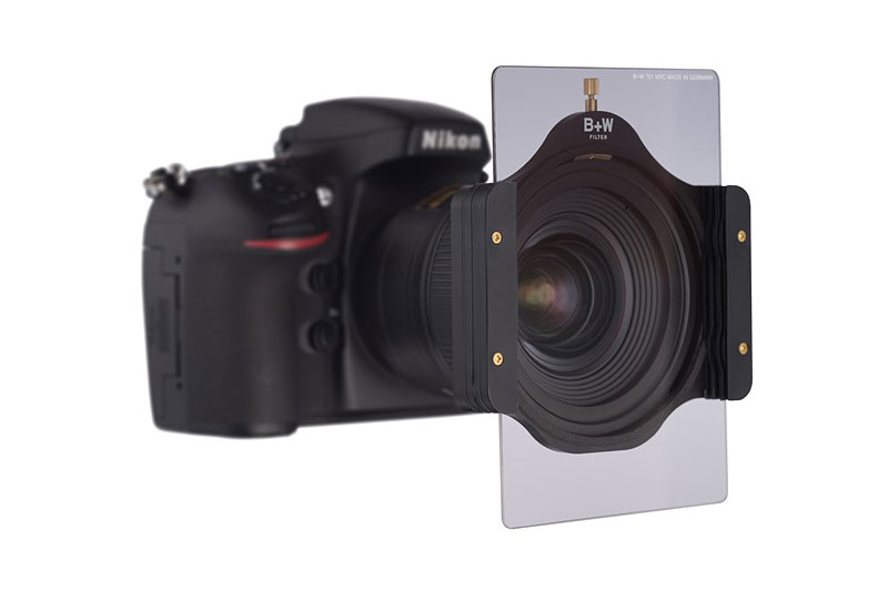Fotoğraf Dersleri; Fotoğraf Makinesi Ayarları B+W releases 3-slot filter holder