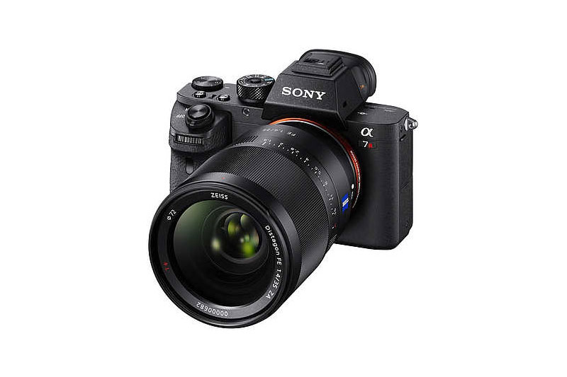 Sony A7R II yazılım güncellemesi